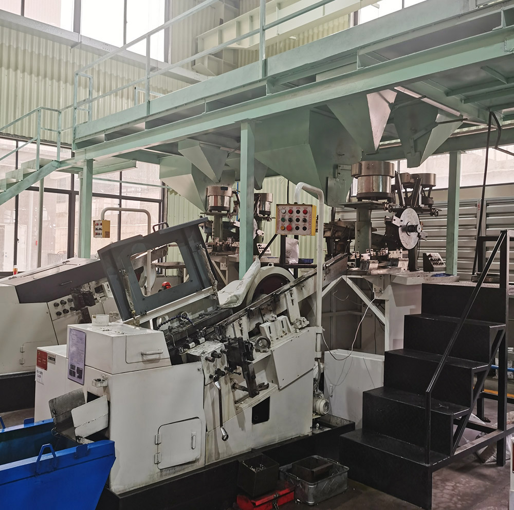 �ڲ���������Ϊ�����ݹ���